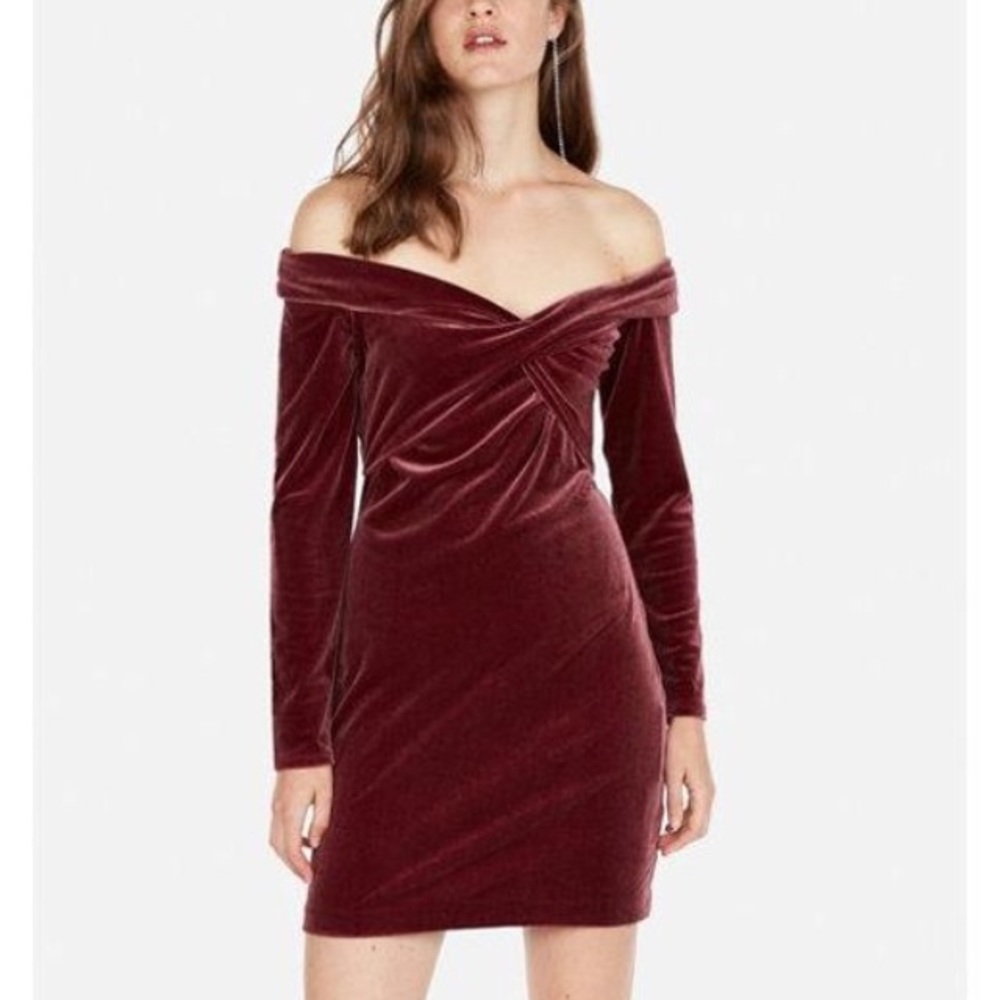 New with Tags Express Off the Shoulder Velvet Dress Small